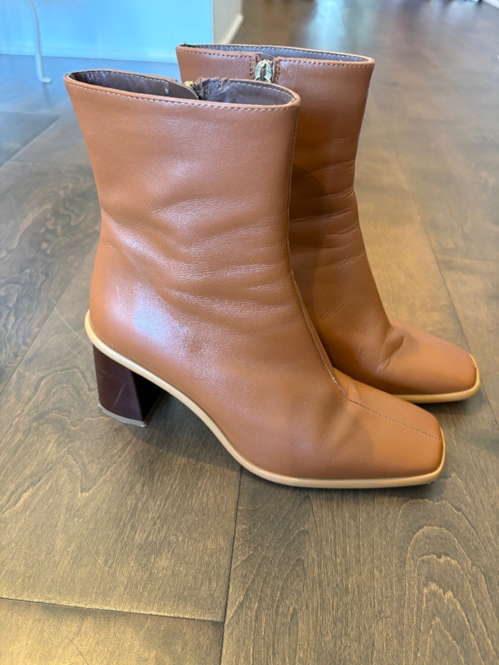 ALOHAS Tan Leather Ankle Boots